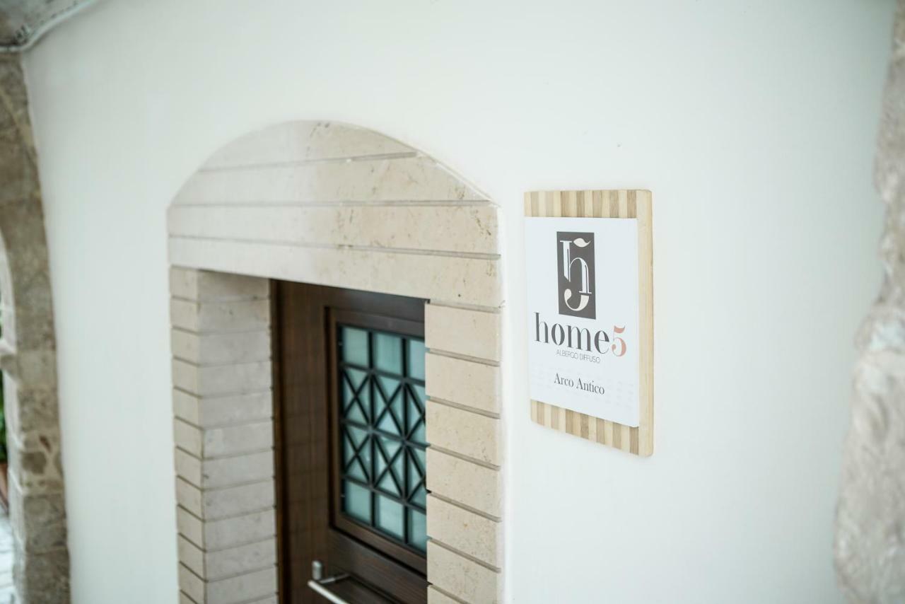 Home 5 - Arco Antico 푸티냐노 외부 사진